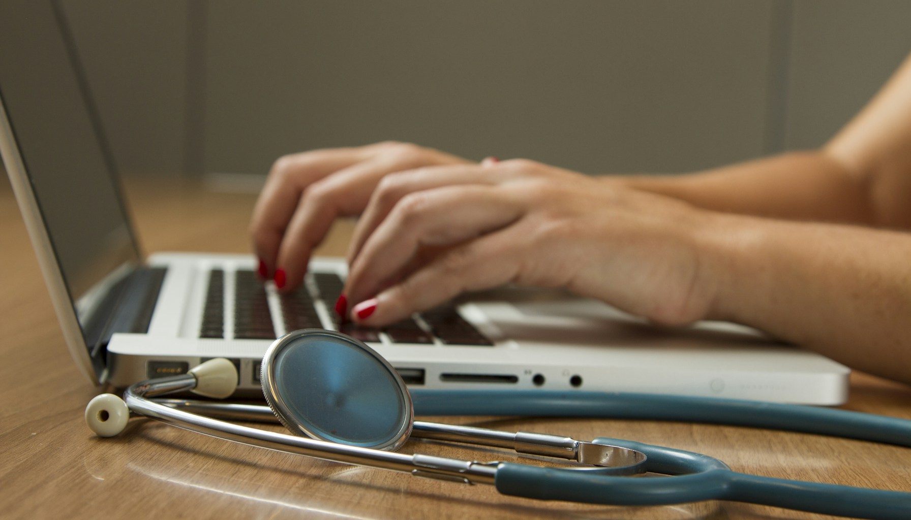 ICHRA vs. Group Health Plans: What Mid-Size Employers Need to Know Before Switching