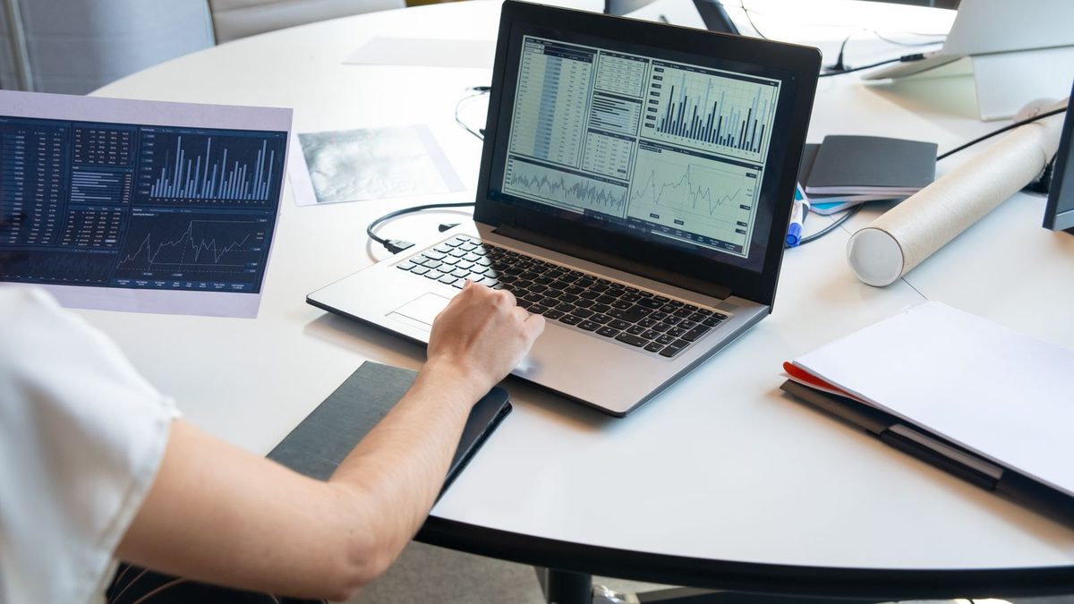 Benefits Administration Software Costs: What Mid-Market Employers Actually Pay for HR Tech Sprawl