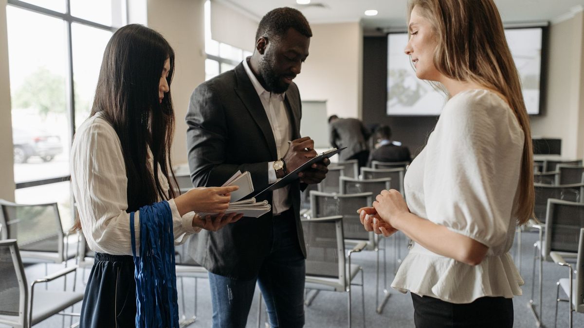 Employee Age Demographics and Health Plan Cost Strategy for Mid-Market Employers