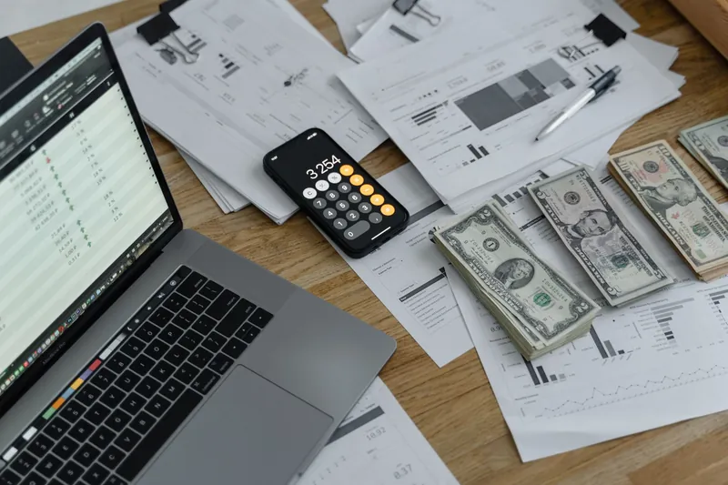 Employer budget worksheet comparing health plan funding costs per employee