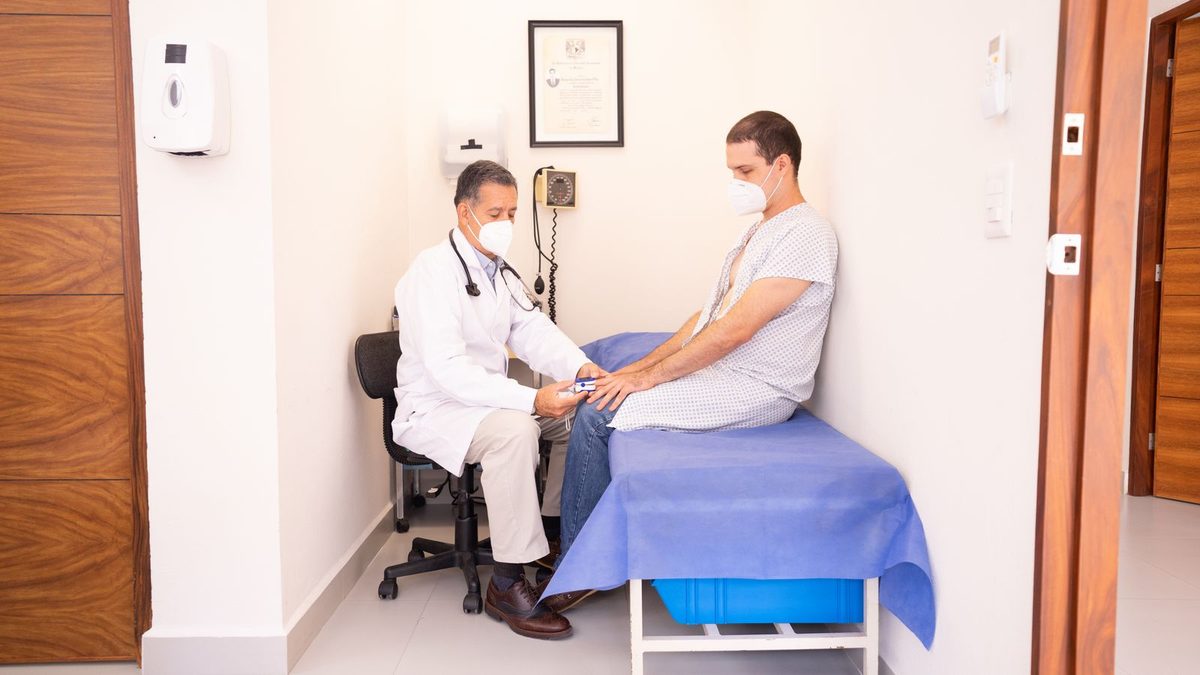 Reference-Based Pricing: How Mid-Market Employers Pay Less for the Same Hospital Care